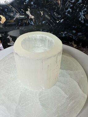 Selenite candle holder SC01